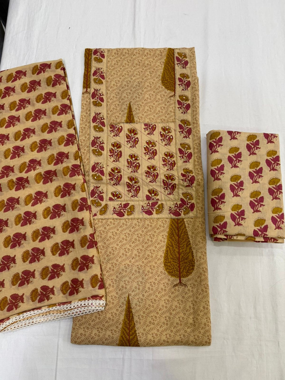 Graceful unstitched dress material