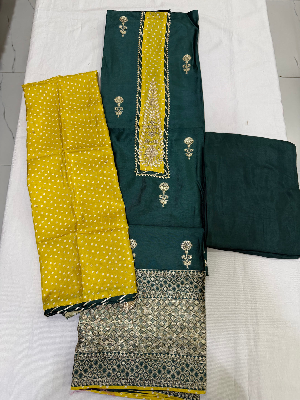 Premium dola silk
