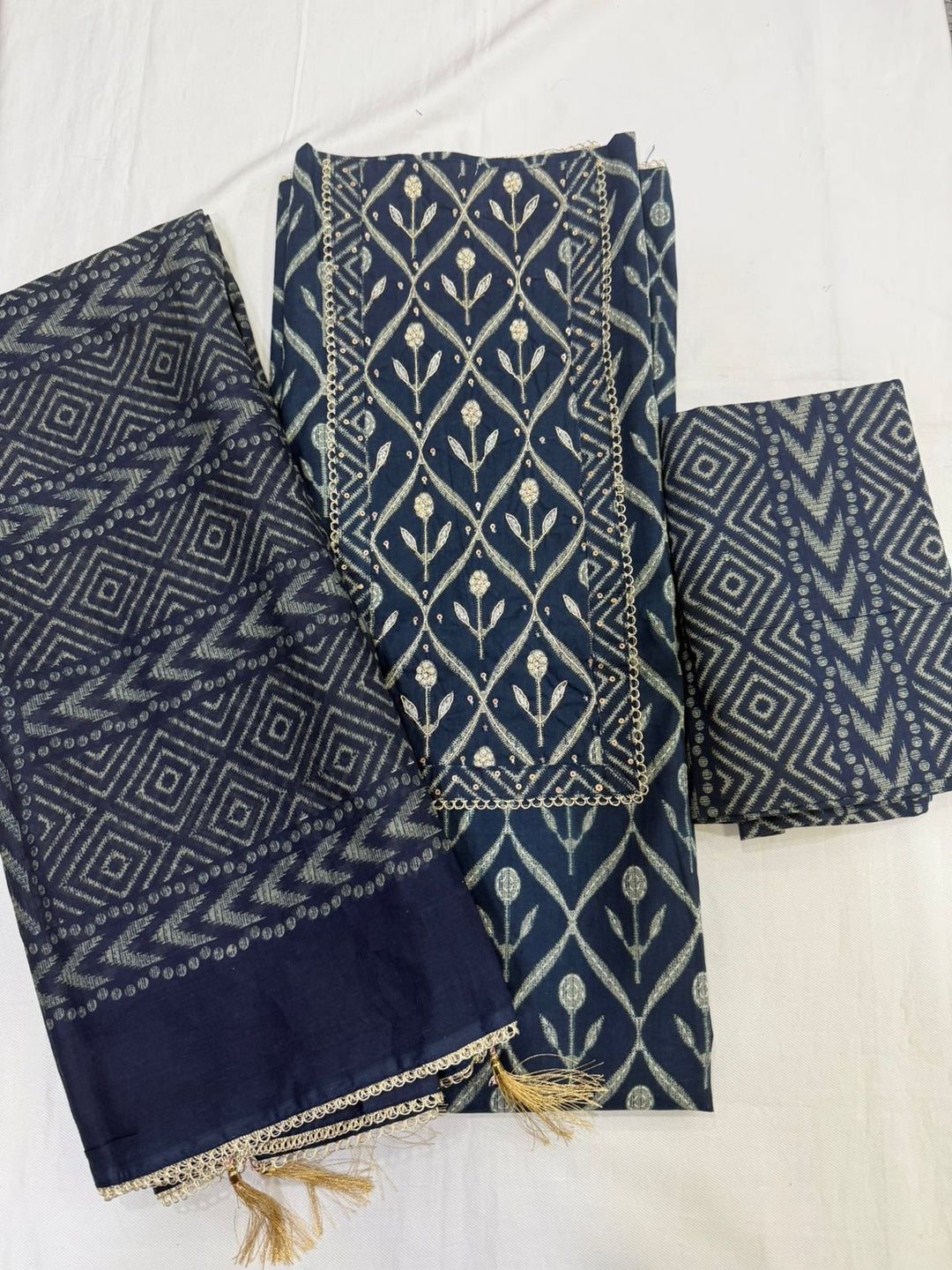 Graceful unstitched dress material
