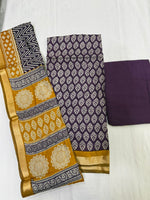 Load image into Gallery viewer, Maheshwari Elegance in timeless color combinations
