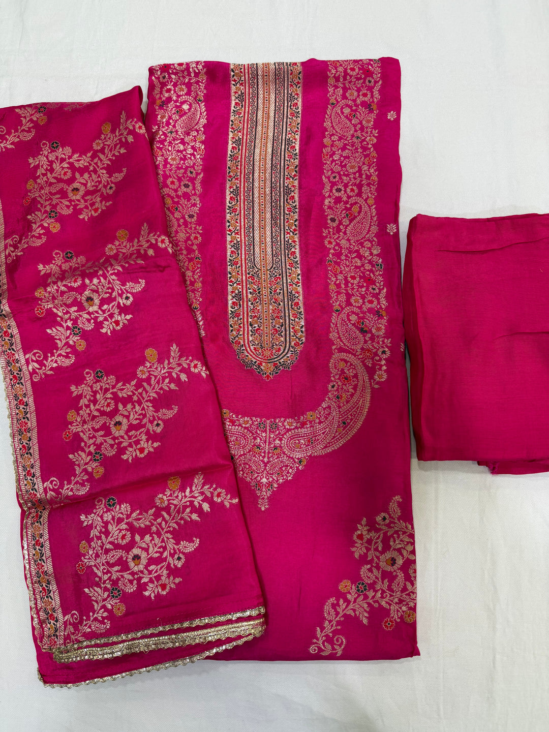 Dola silk