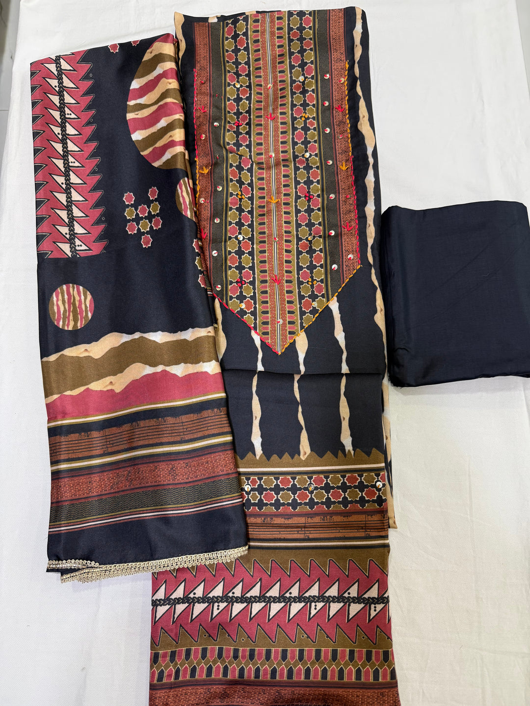 Gaji silk