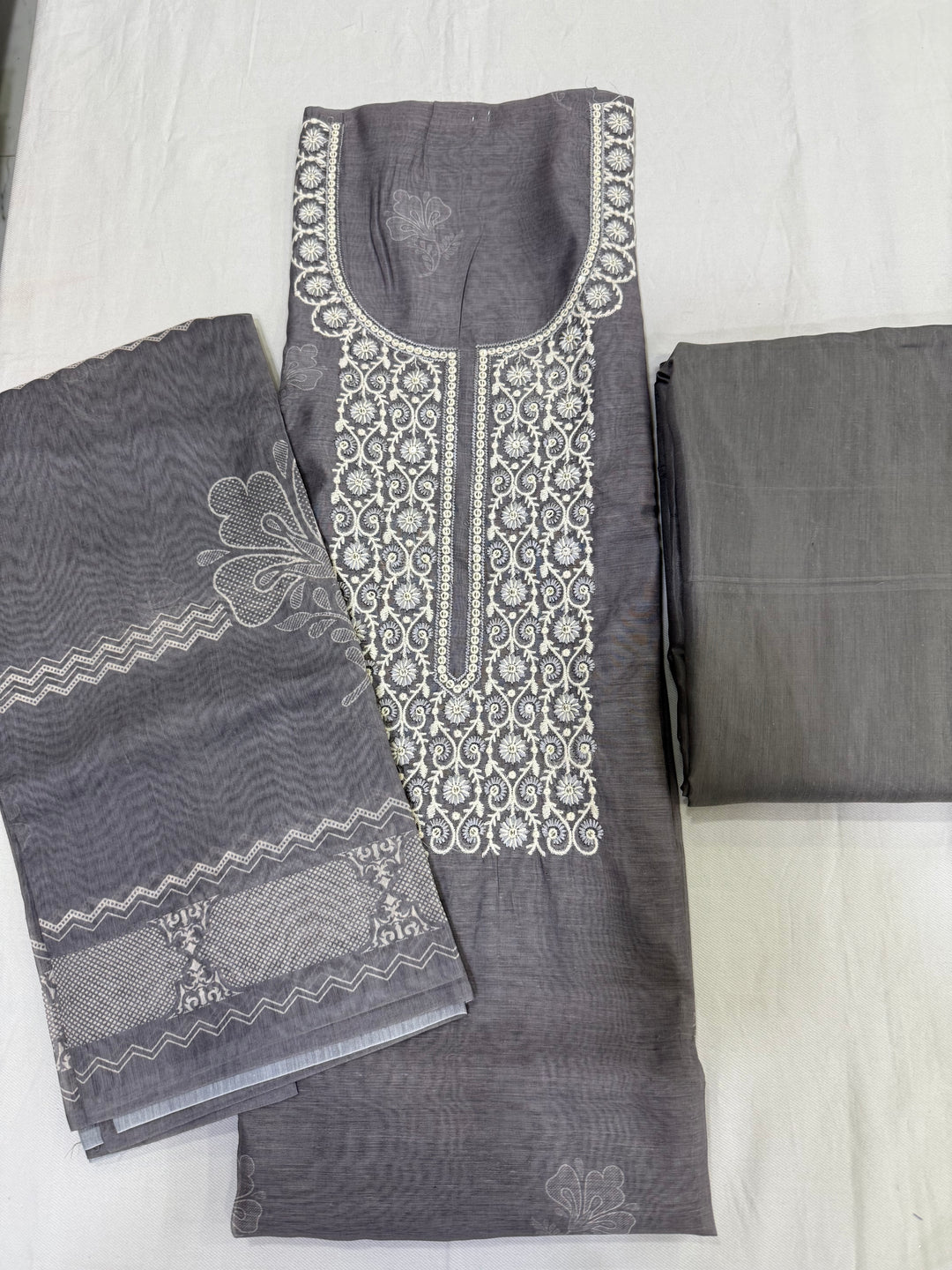 Embroidered Chanderi Suit