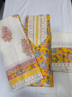 Load image into Gallery viewer, Pure cotton elegance with a vibrant floral touch
